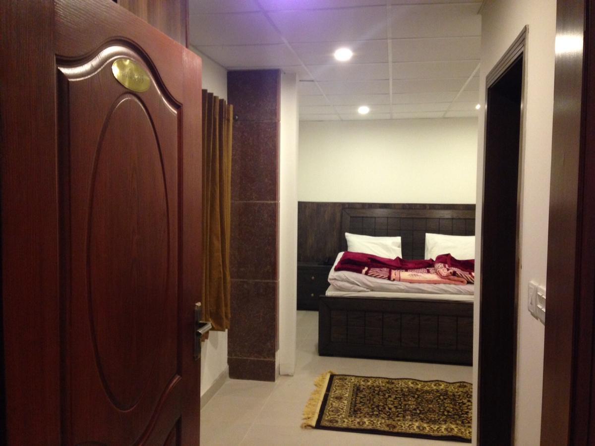 The Smart Hotel Murree Ngoại thất bức ảnh
