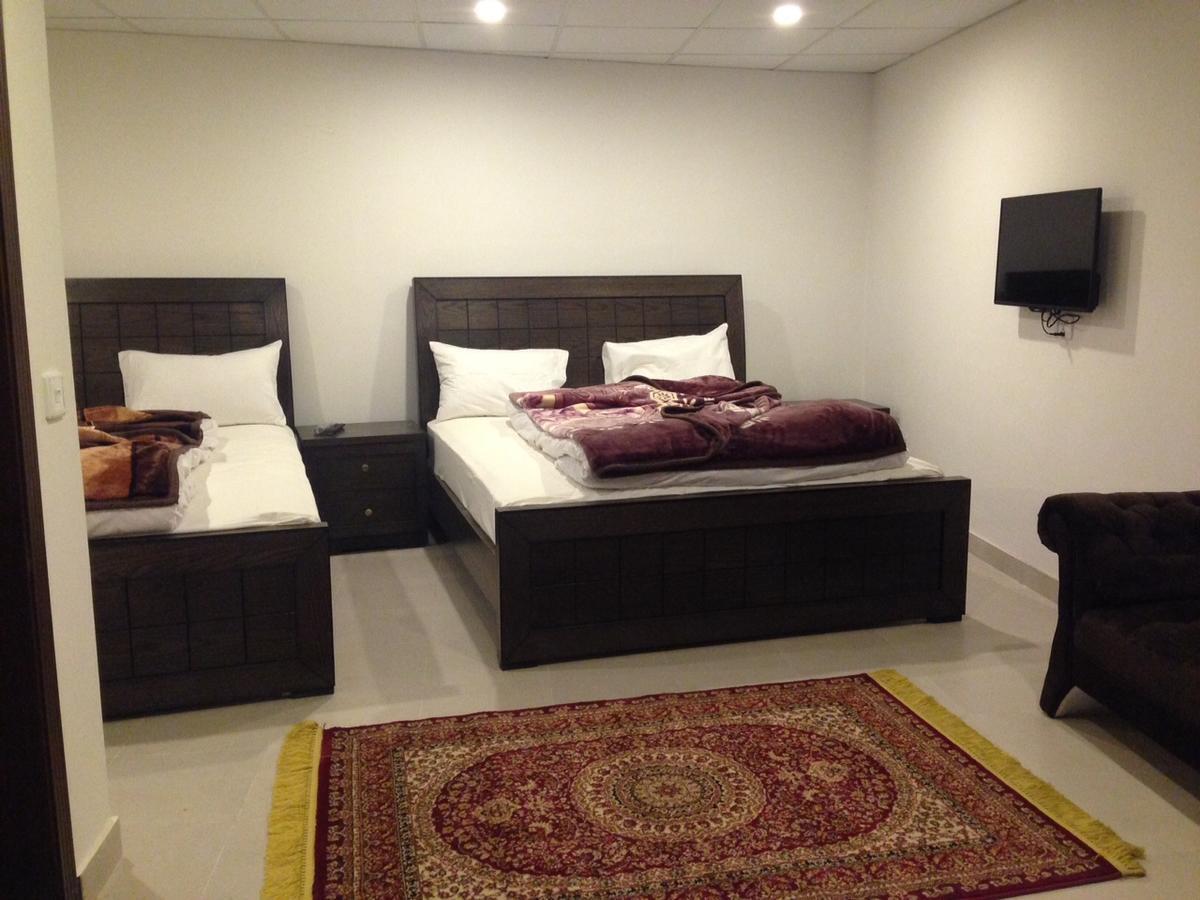 The Smart Hotel Murree Ngoại thất bức ảnh