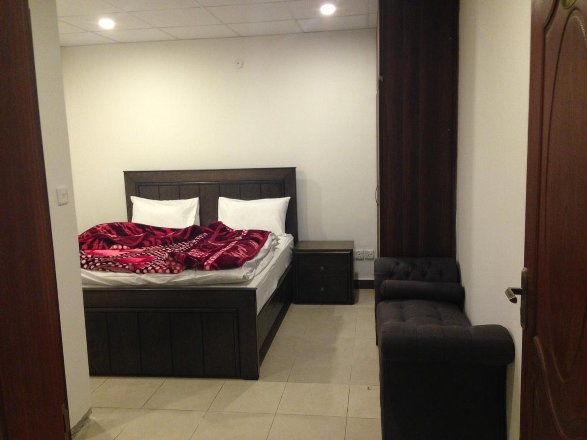 The Smart Hotel Murree Ngoại thất bức ảnh
