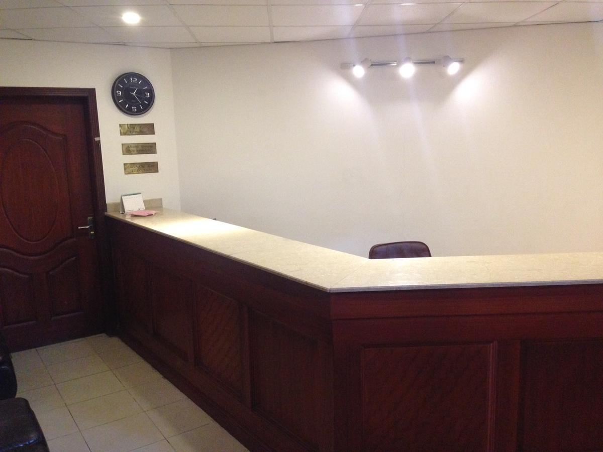 The Smart Hotel Murree Ngoại thất bức ảnh