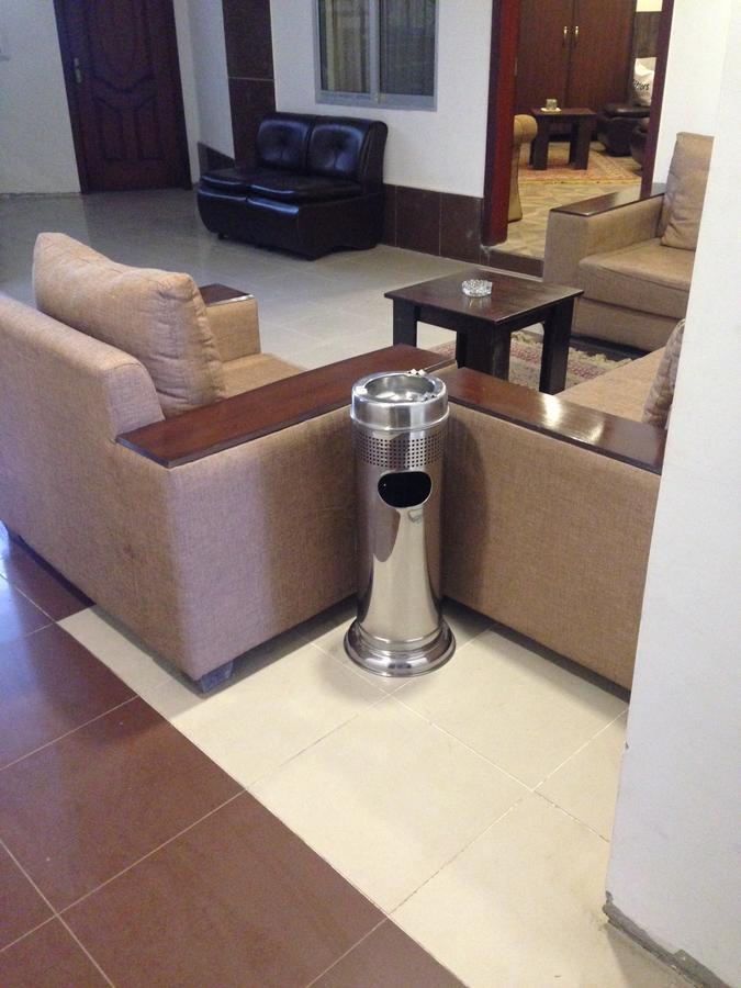 The Smart Hotel Murree Ngoại thất bức ảnh